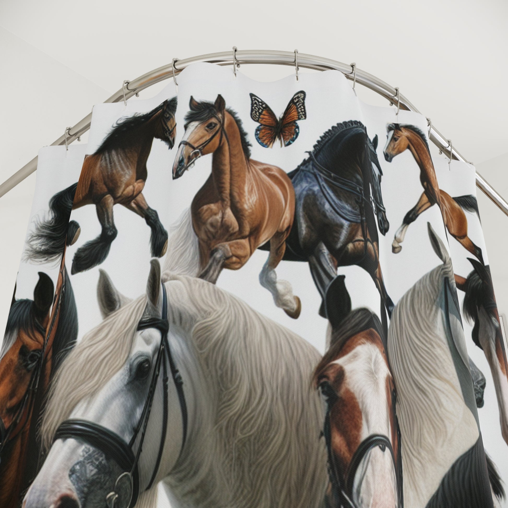 Horse-Themed Shower Curtain, Equestrian Decor, Bathroom Accessories, Farmhouse Style, Gift for Horse Lovers, Unique Home Design